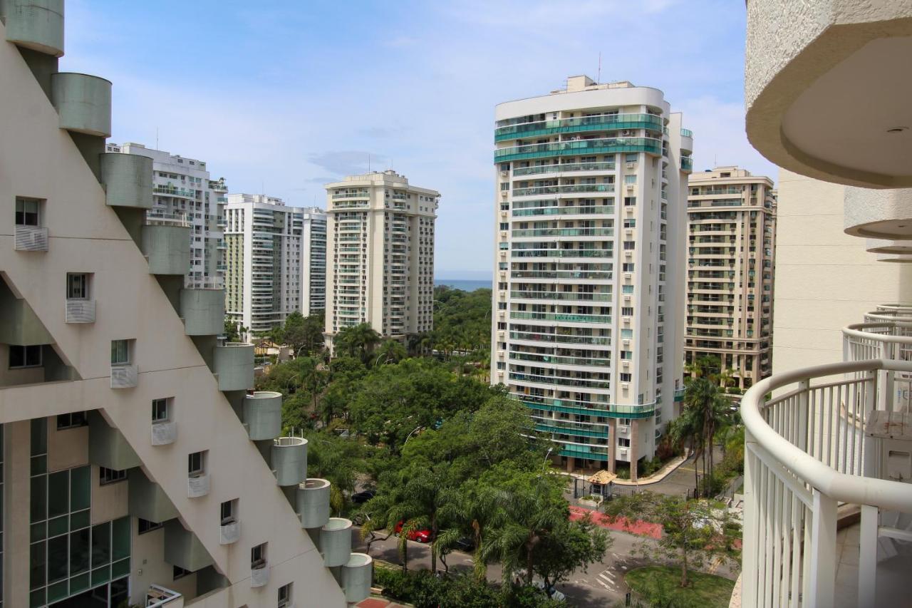 Barra Da Tijuca - 9 - Flat Premium Com Cozinha, Fogao Cooktop, Geladeira Grande, Smart Tv Grande, Lindo E Muitissimo Confortavel, Balsa Para A Praia Gratis E Estacionamento Gratuito Rio de Janeiro Exterior photo