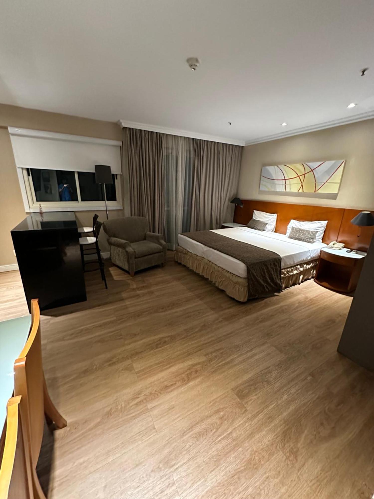 Barra Da Tijuca - 9 - Flat Premium Com Cozinha, Fogao Cooktop, Geladeira Grande, Smart Tv Grande, Lindo E Muitissimo Confortavel, Balsa Para A Praia Gratis E Estacionamento Gratuito Rio de Janeiro Exterior photo